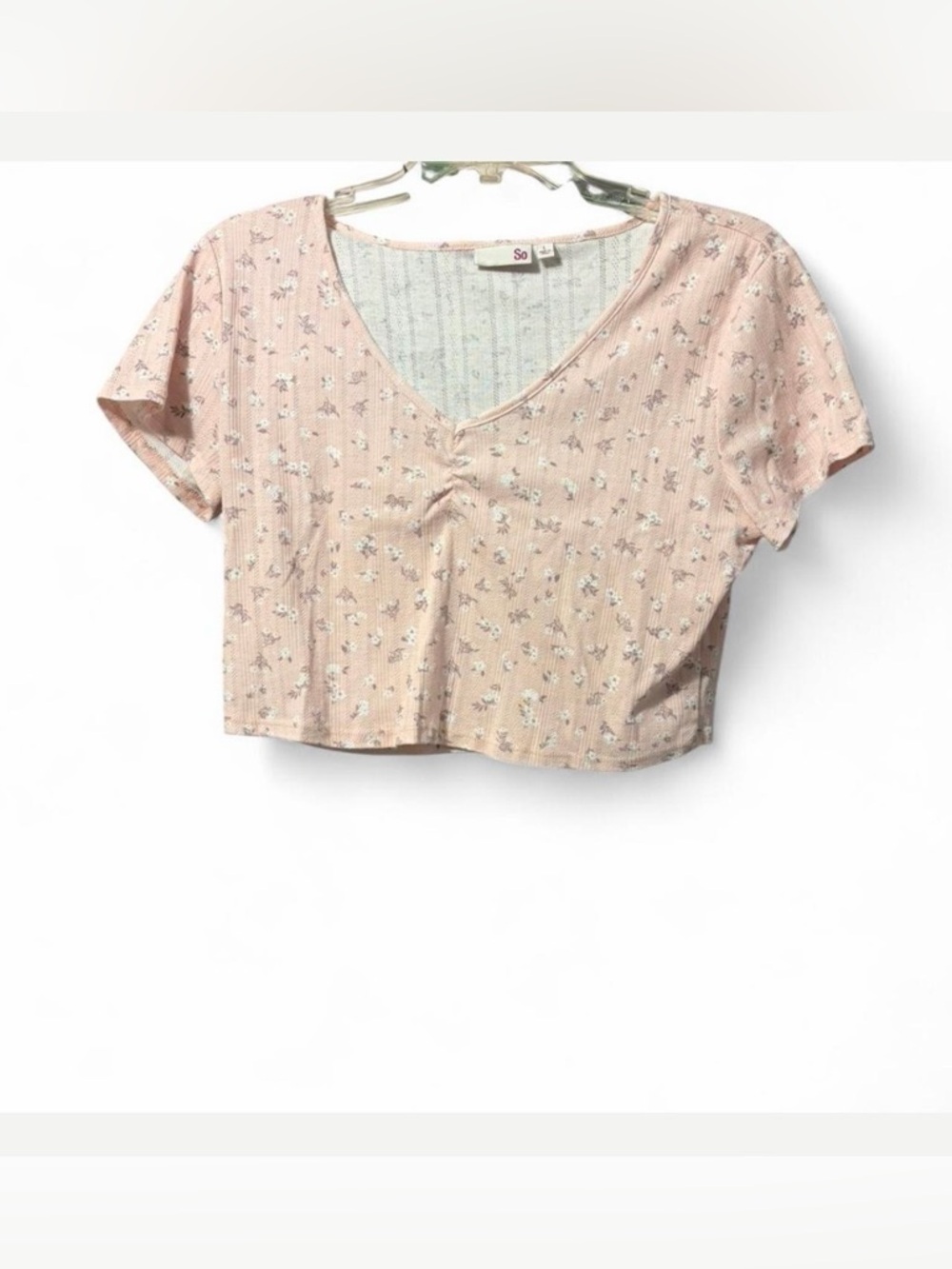 SO Pink Floral Ribbed V-Neck Cropped Top